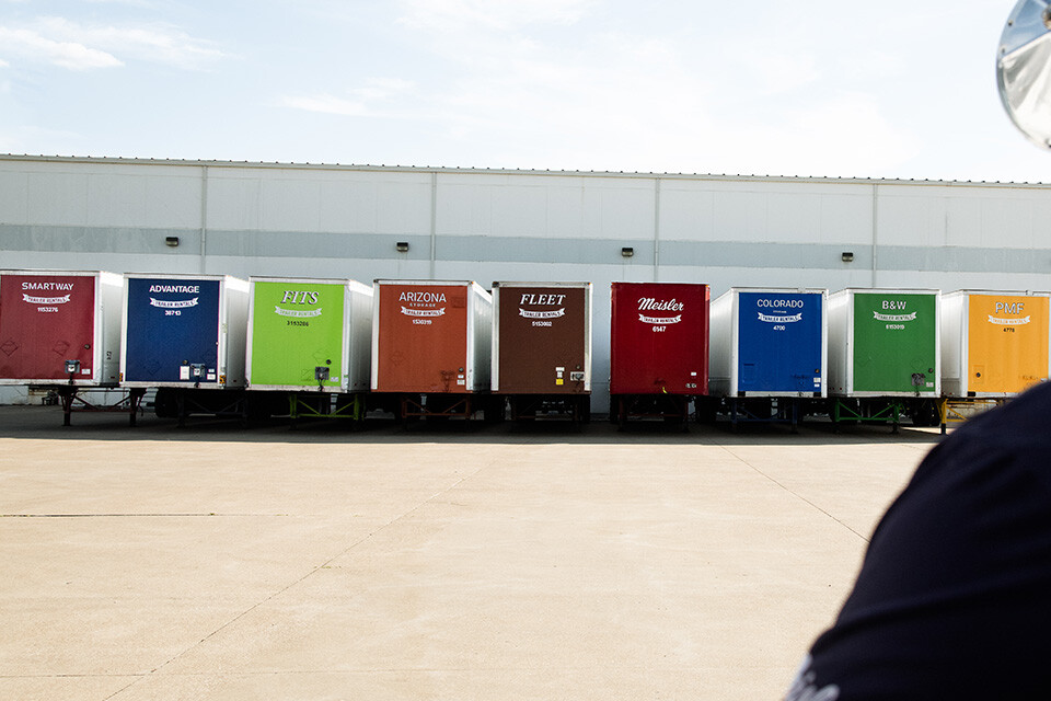 alquiler de almacenamiento de semirremolques