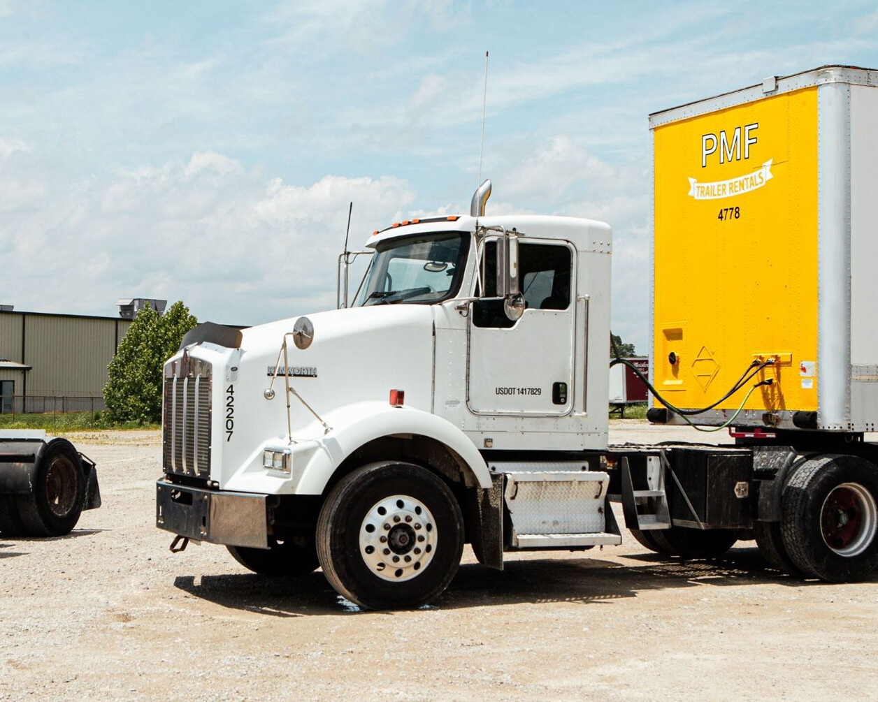 storage trailer rentals, storage trailers for rent, dry van storage rental, commercial storage trailer rental, trailer storage, trailer rental